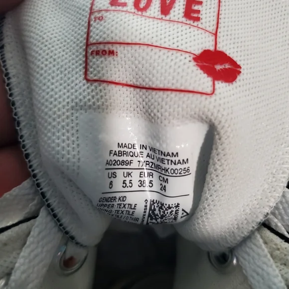 Converse All Star Love Me Shoes High Top - Picture 9 of 9